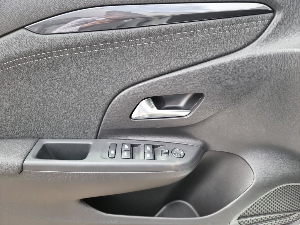 Fahrzeugabbildung Opel Corsa 1.2 Direct Injection Turbo Start/Stop Eleg