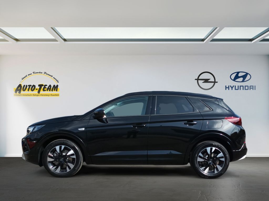 Fahrzeugabbildung Opel Grandland Plug-in-Hybrid 1.6 DI Automatik Ultima