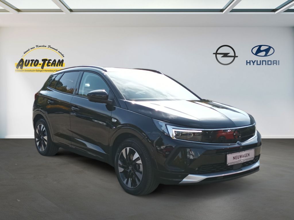 Fahrzeugabbildung Opel Grandland Plug-in-Hybrid 1.6 DI Automatik Ultima